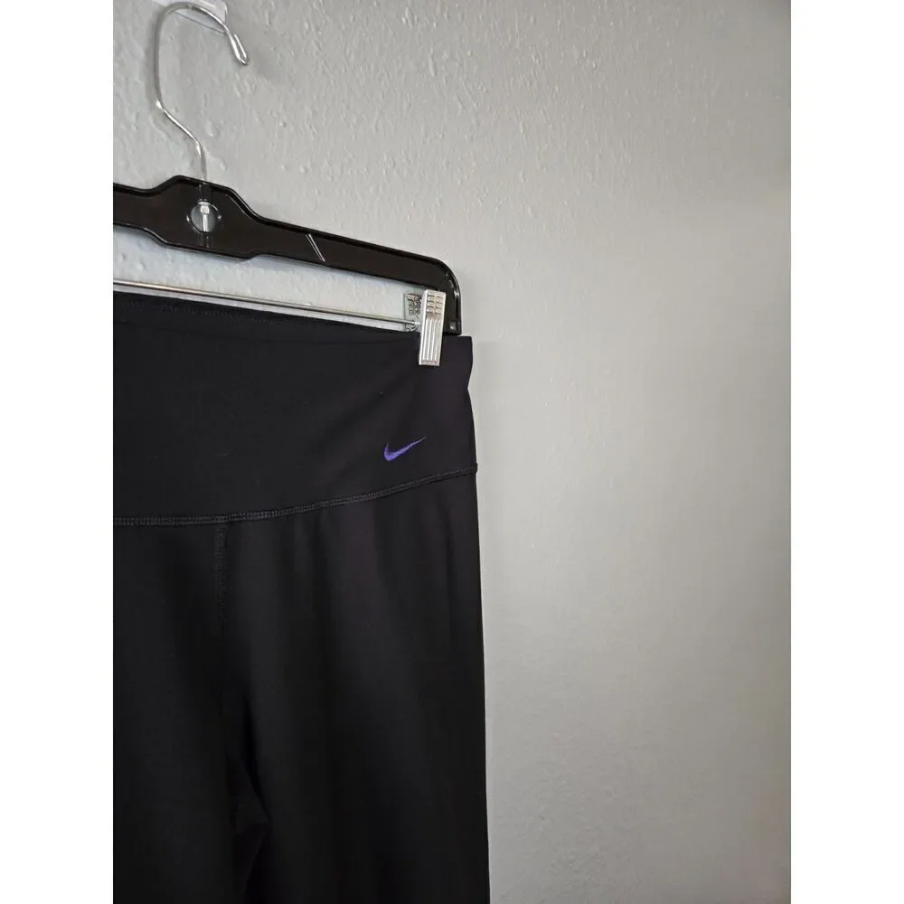 Nike women black
